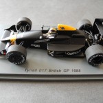 Tyrrell Ford 017  1988